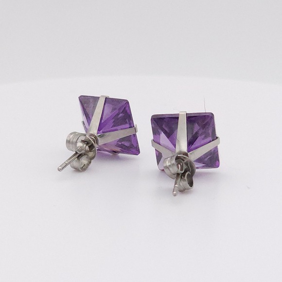 Silver 10mm Square CZ Amethyst Purple Stud Earrings – NEW - Picture 13 of 16